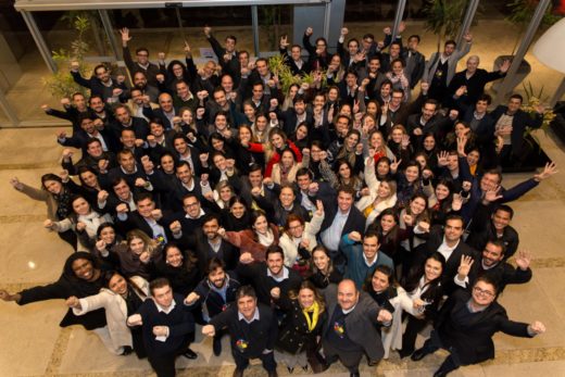 Equipe da JLT se reúne para falar de resultados e desafios