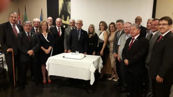 Corretores unidos comemoram 15 anos e empossam novo presidente