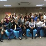 Colaboradoras da Previsul Seguradora participam de encontro sobre maternidade com Vivian Laube