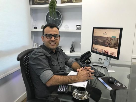 Gentileza e relacionamento como estratégia de vendas