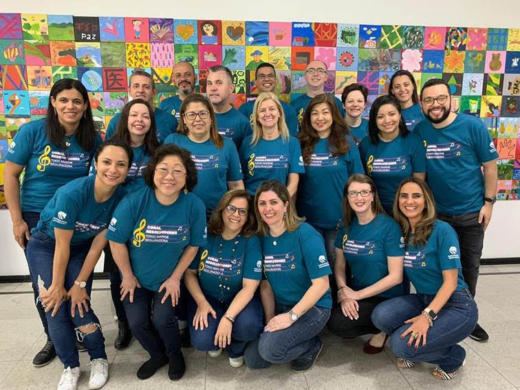 Coral da Tokio Marine se apresenta no Hospital da AACD