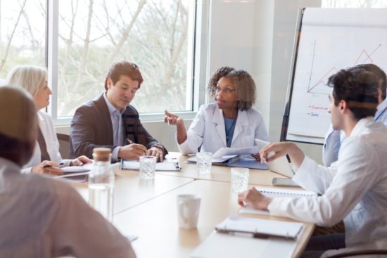 Sharecare ensina como investir em saúde preventiva e reduzir os custos da sua empresa