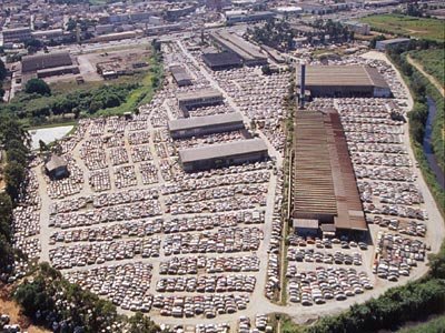 Verificar registro na Junta Comercial pode afastar risco de cair em golpe de leilões falsos na internet