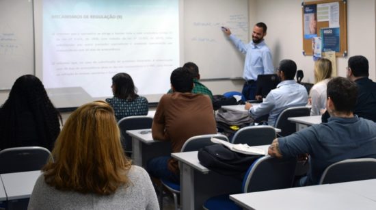 Curso de corretores oferece descontos para matrículas antecipadas