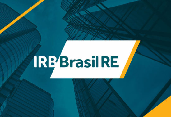 IRB Brasil RE mobiliza colaboradores para ajudar alunos de projetos socioesportivos