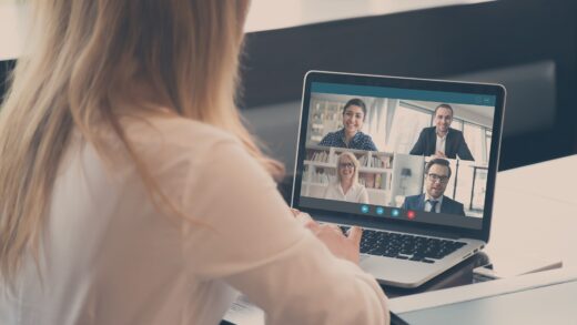 Comissões do Sincor-SP tiram dúvidas dos corretores em Plantão Técnico