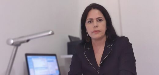 Cirlene Siqueira integra escritório renomado