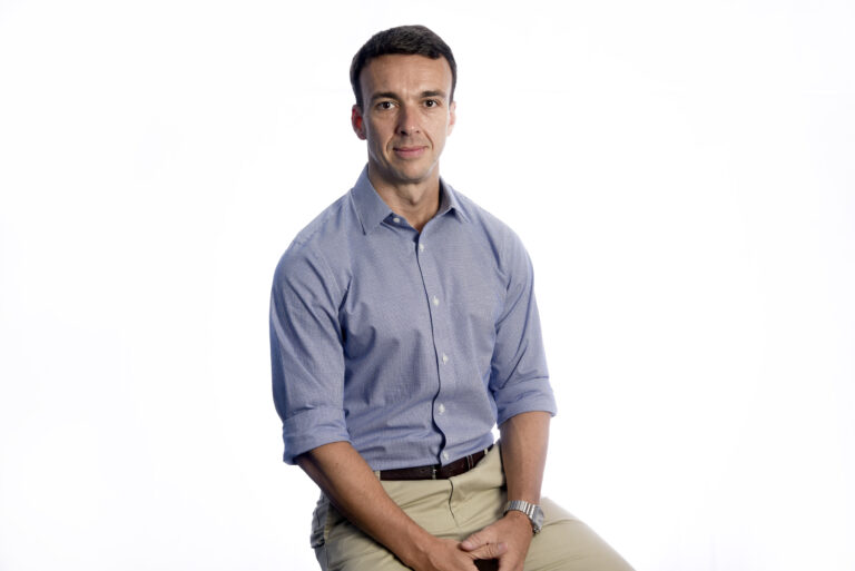 Leonardo Lourenço assume como diretor da Simple2u