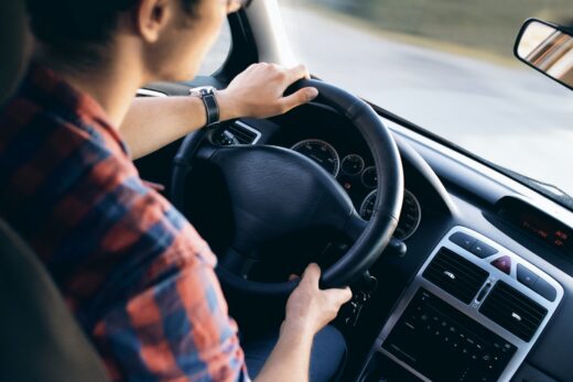 Novos tipos de seguros de carro ajudam no bolso do motorista