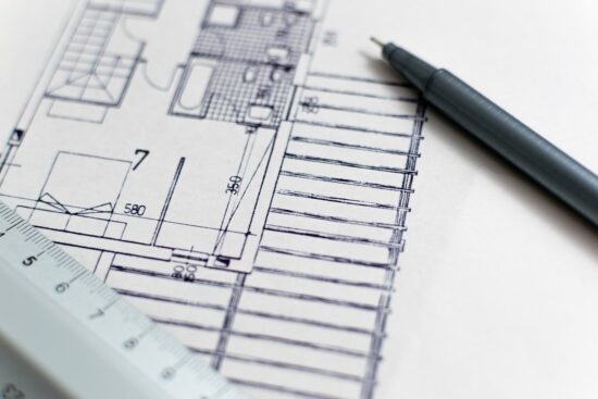 Tokio Marine ajuda o construtor civil a desmistificar os seguros Riscos de Engenharia e RC Obras