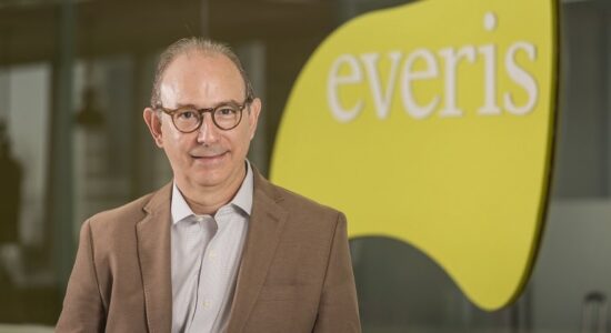 Ricardo Neves assume presidência da Fundação everis