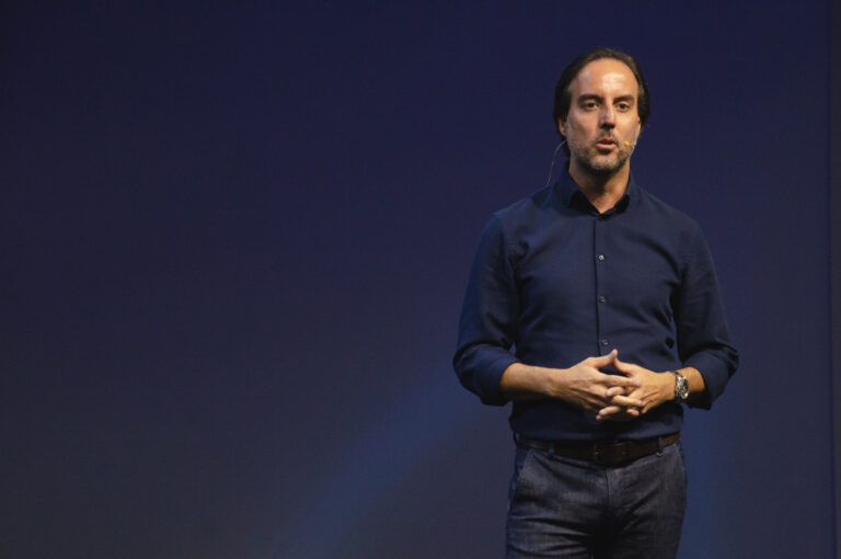 Centauro-ON cria campanha de vendas para impulsionar Seguro Escolar