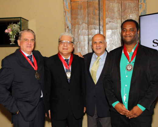 Presidente do CSP-MG recebe Medalha do Mérito Segurador