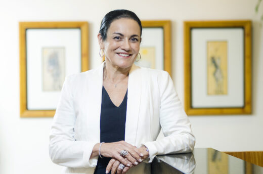 Fatos Relevantes sobre a Habilitação dos Corretores de Seguros Maria Helena Monteiro*