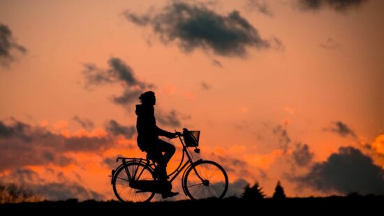 Seguros SURA fecha parceria com Bike Point