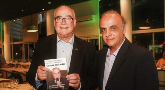 Jornalista lança biografia de Osmar Bertacini