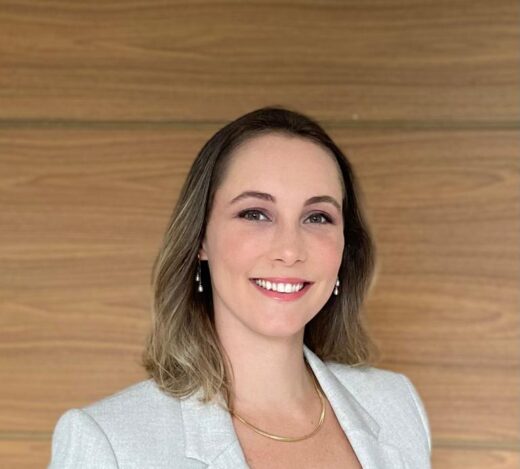 EZZE Seguros anuncia Samantha Sampaio como nova Diretora Comercial
