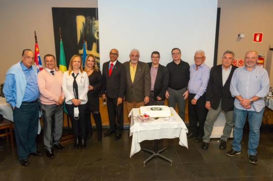 18 anos da UCS são comemorados com palestra de Fabio Luchetti