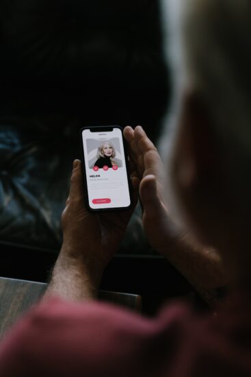 Pensando em seguro para o celular? Saiba o que levar em conta antes de escolher um