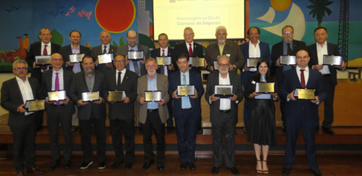 Corretor de seguros é homenageado pela Câmara Municipal de São Paulo