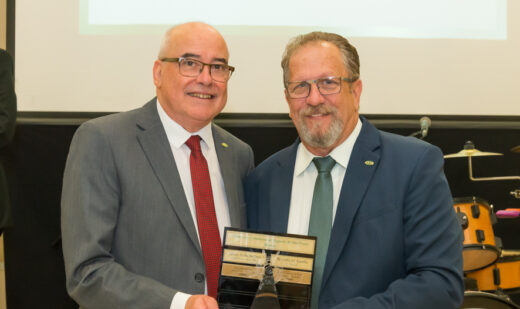 CCS-SP empossa diretoria e celebra cinquentenário