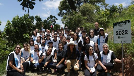 MetLife realiza o plantio de 5.000 mudas de árvores na região de Nazaré Paulista