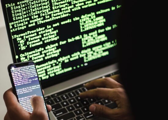 Genetec alerta empresas com sistemas de segurança antigos sobre riscos gerados pelo crescimento dos ciberataques