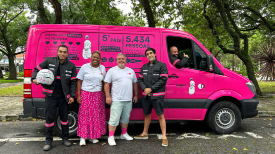 Darwin Seguros inova com tecnologia e dados e lança seguro auto mensal para quem dirige bem pagar menos