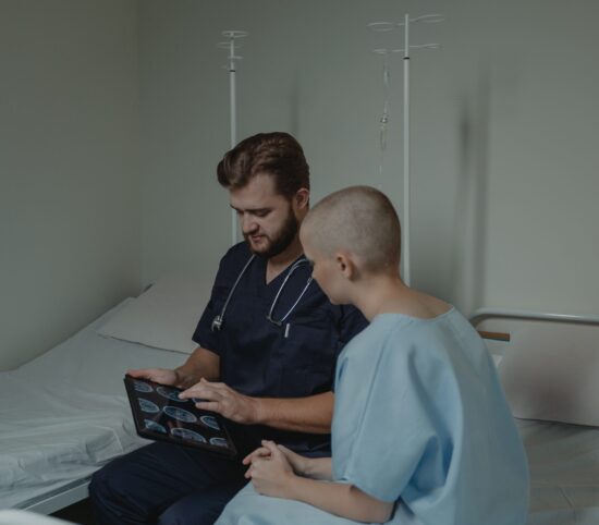 O Dia Mundial de Combate ao Câncer de Ovário traz a importância com a saúde feminina