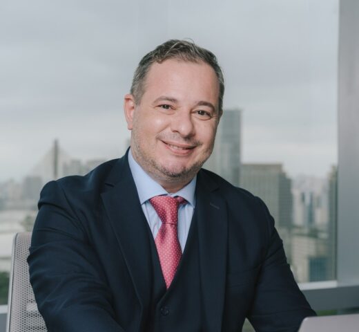 MAPFRE aprimora jornada de sinistro auto com notificações via WhatsApp