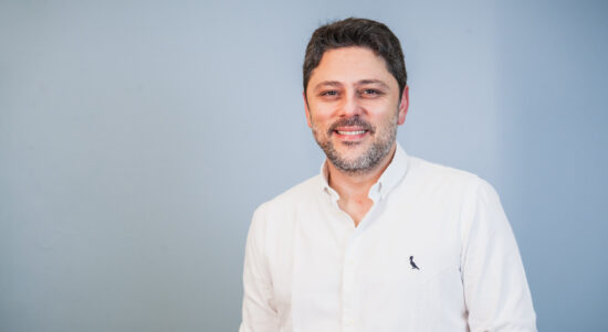 Nova assistência da Sabemi prevê reparo em telas de smartphones