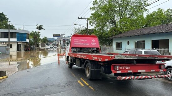 Bradesco Seguros: Assistências Emergenciais para tratamento de sinistros na região de Blumenau