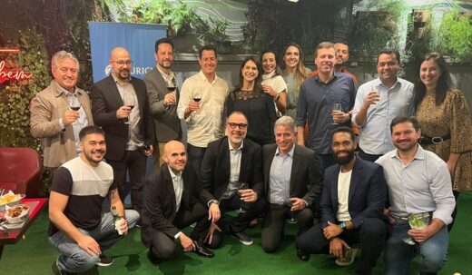 Fast Shop e Zurich renovam parceria para distribuição de seguros