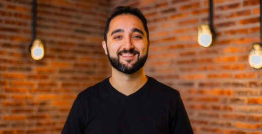 Azos lança retrospectiva 2023 para corretores parceiros