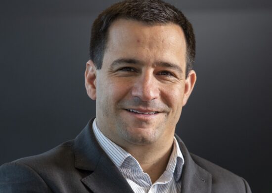 Como o seguro educacional atua no planejamento familiar?