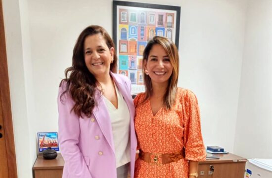 Simone Ramos, Superintendente de Portos & Logística foi recebida pela Dra. Flavia Takafashi