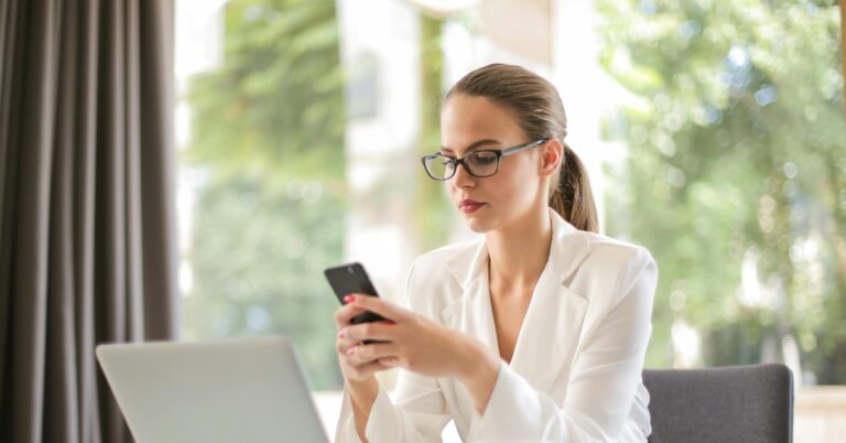 Mulheres lutam por protagonismo no mercado de trabalho