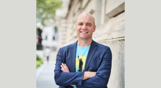 49% consumidores estão dispostos a adquirir seguros comprados em e-commerces