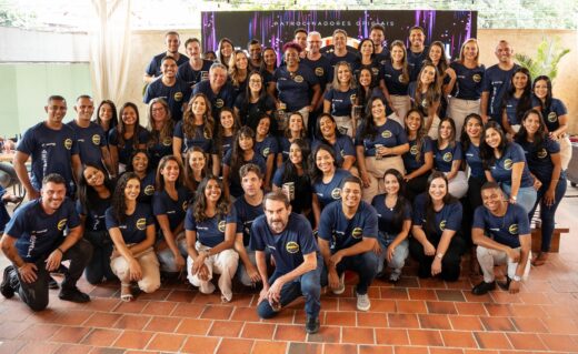 Simetria Brasil premia corretores e celebra sucesso