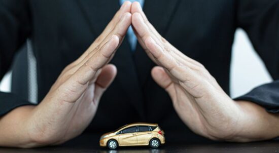 Justos simplifica processo de sinistros e assistências para seguro auto