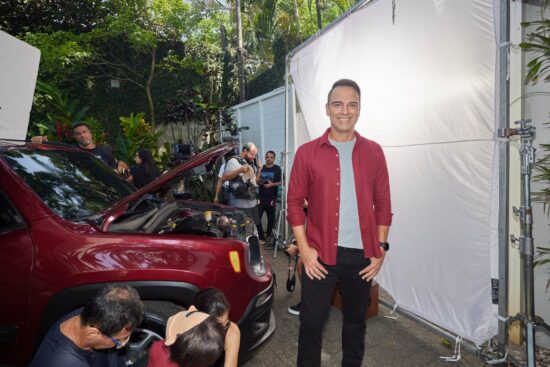 Tadeu Schmidt participa da nova campanha da Bradesco Seguros