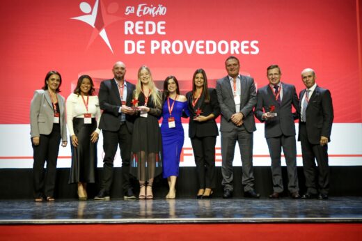 MAPFRE premia rede de provedores em evento