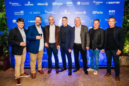 Diretoria do Grupo A12+ marca presença na comemoração dos 15 anos da Segna