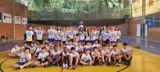 Fundação Tênis inicia atividades em Joinville