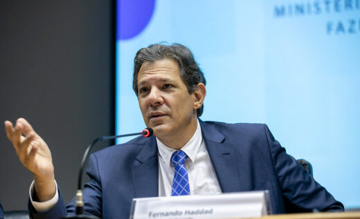 Ministro tem relação de “longa data” com o setor segurador