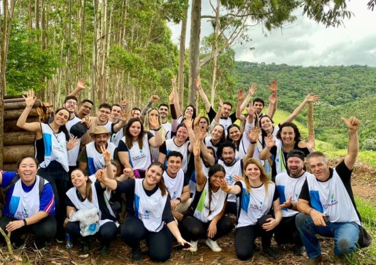 MetLife mobiliza colaboradores para o plantio de mais de 10 mil novas mudas