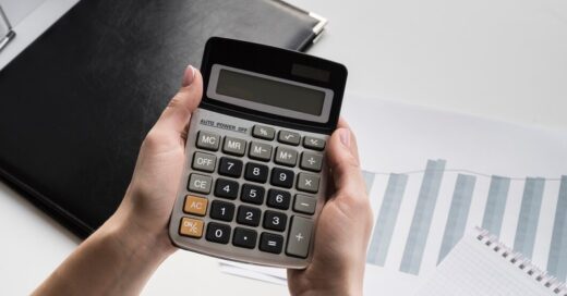 Oito em cada dez brasileiros se preocupam com o futuro