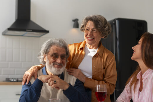 Seguro residencial pode auxiliar na adequação do imóvel para idosos