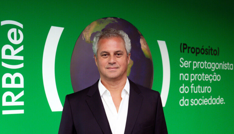 Mercado segurador brasileiro fatura R$ 223,6 bilhões em 2025