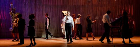 “Tom Jobim Musical” inicia temporada em SP
